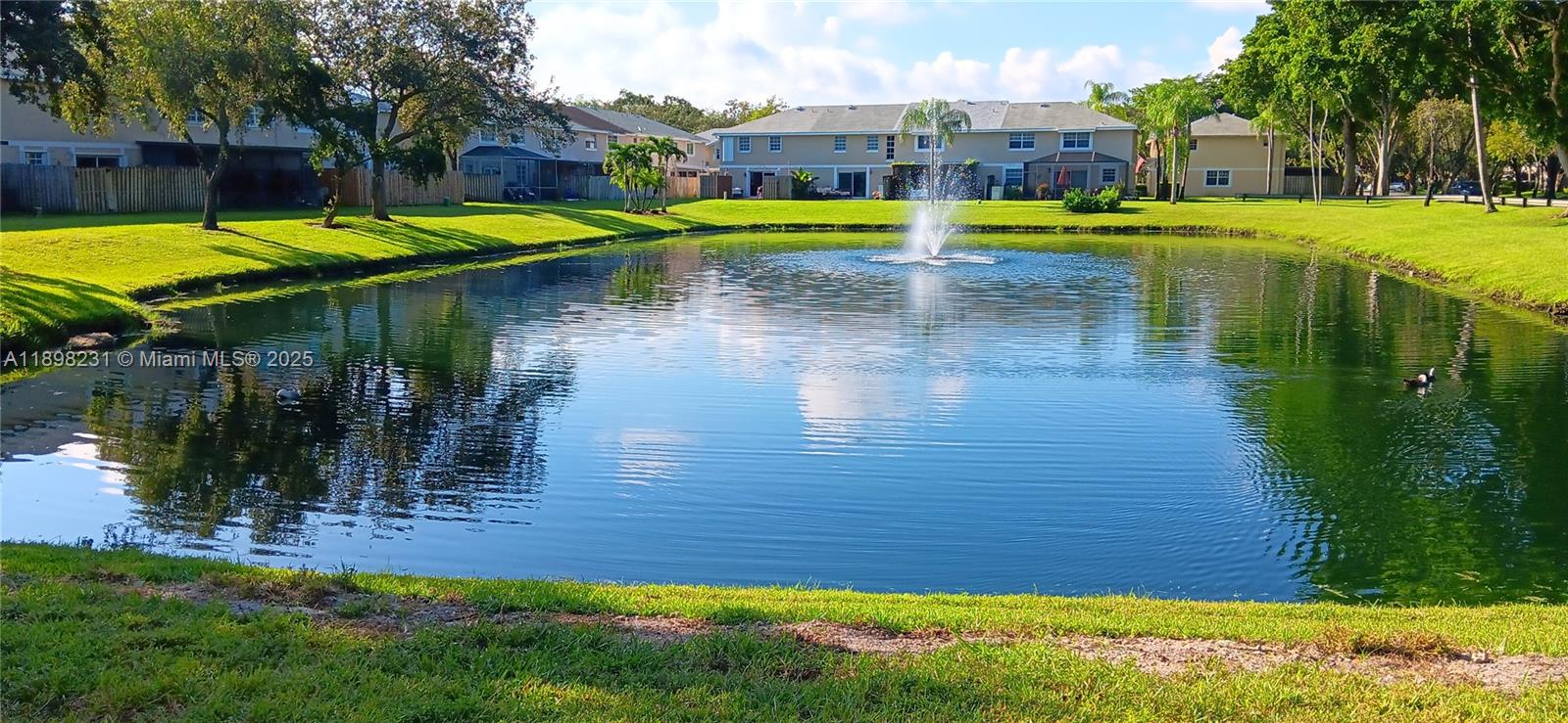 FLAMINGO GARDENS - Residential Lease