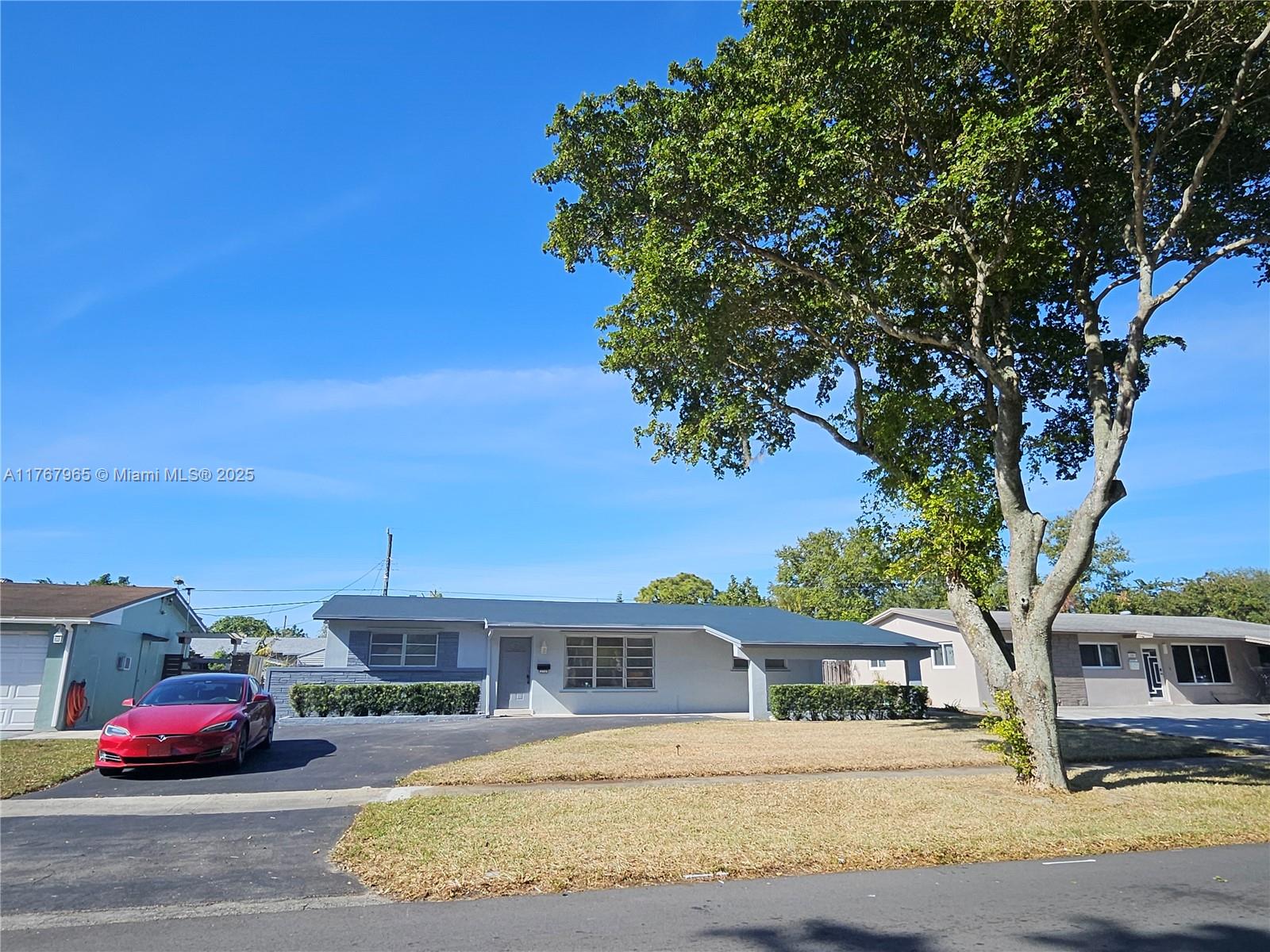 210 SW 68th Blvd