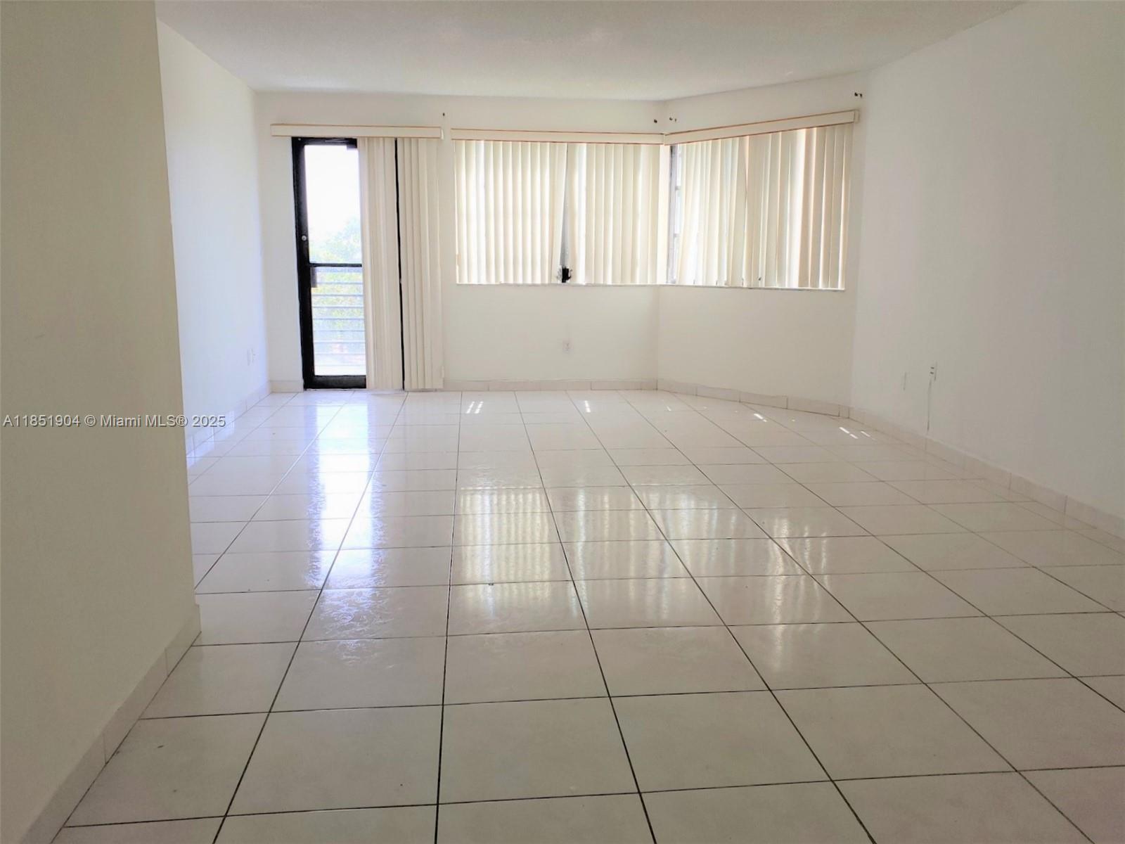 20840 San Simeon Way 403