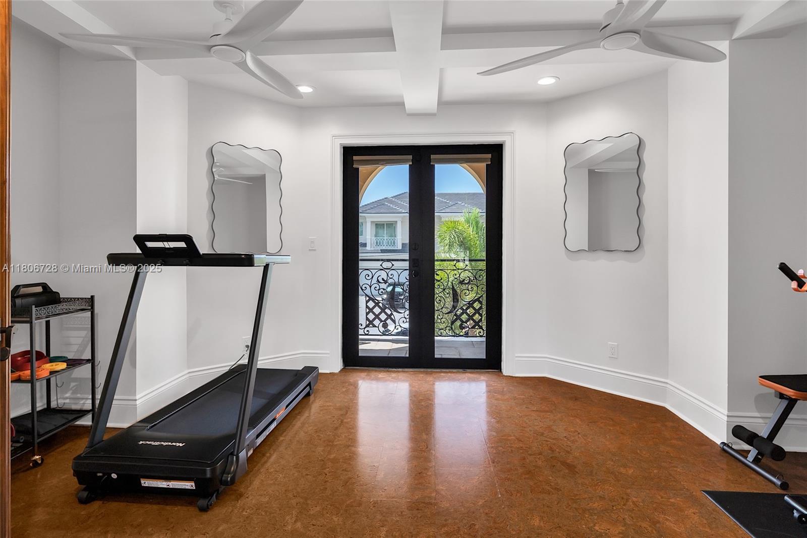 DELRAY BEACH SHORES - Residential