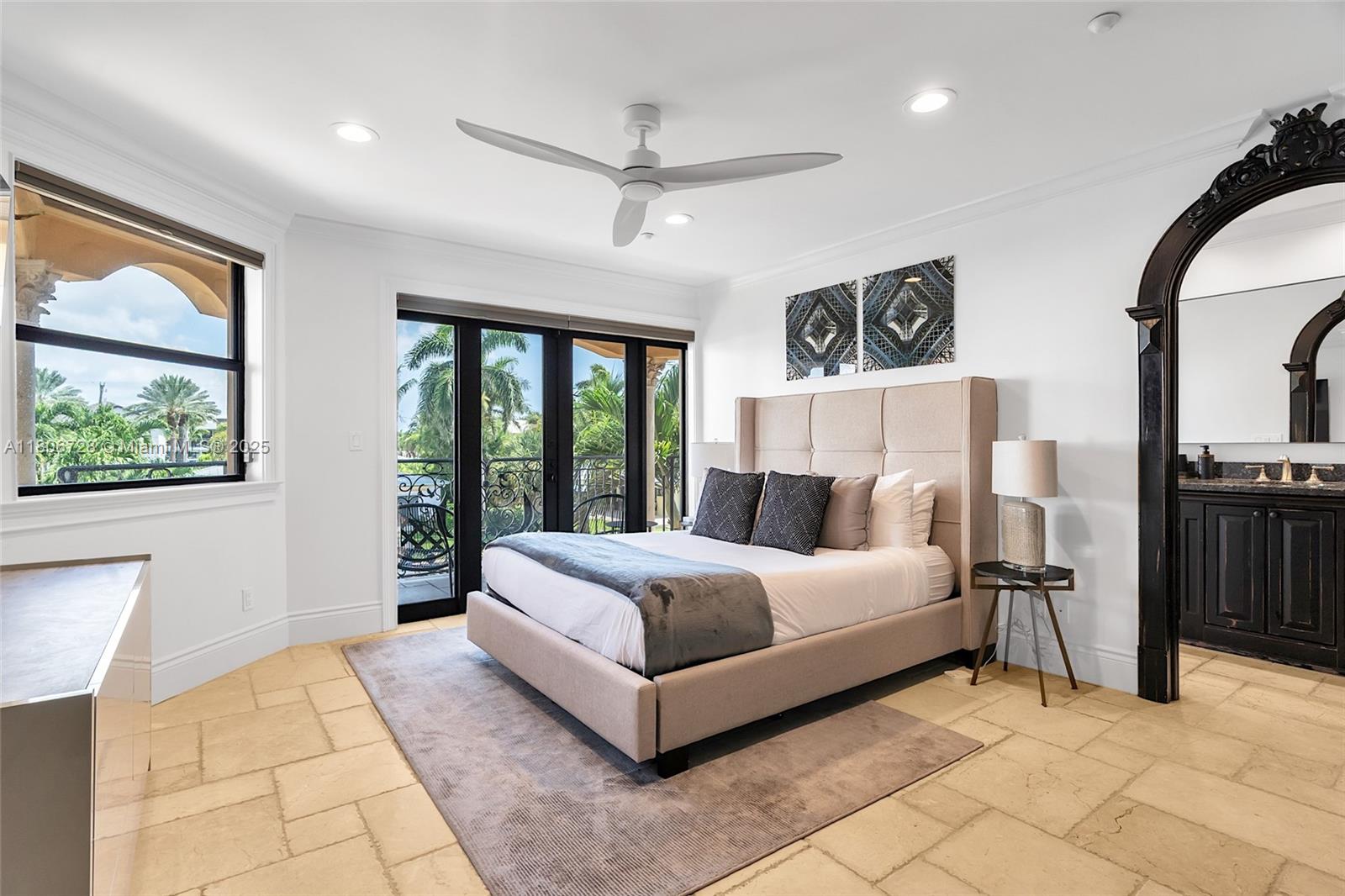 DELRAY BEACH SHORES - Residential