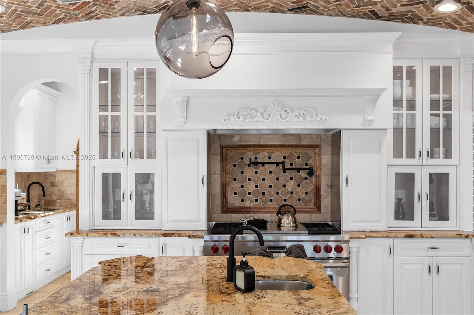 DELRAY BEACH SHORES - Residential