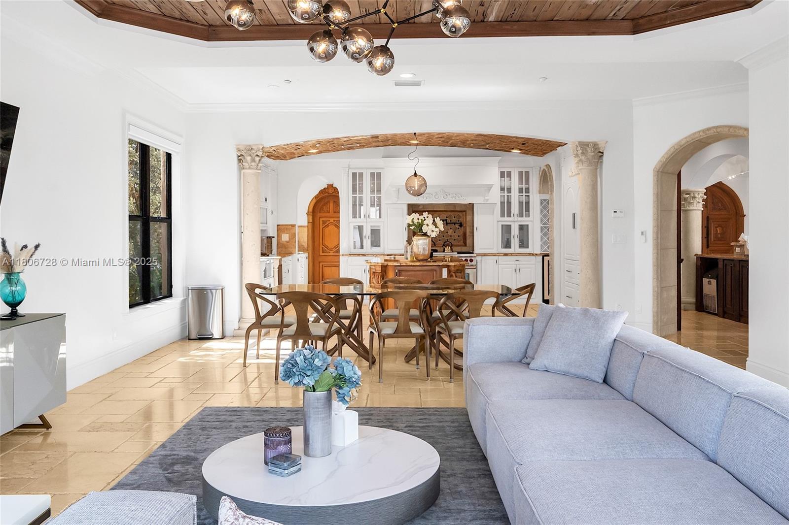 DELRAY BEACH SHORES - Residential