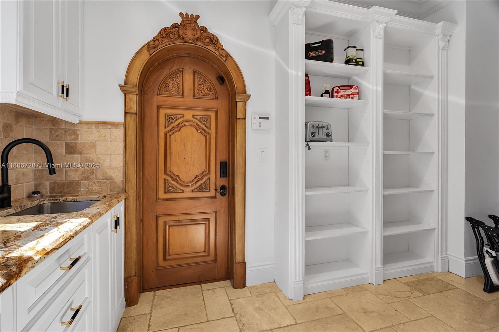 DELRAY BEACH SHORES - Residential