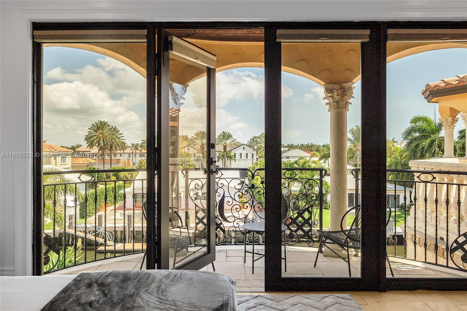 DELRAY BEACH SHORES - Residential