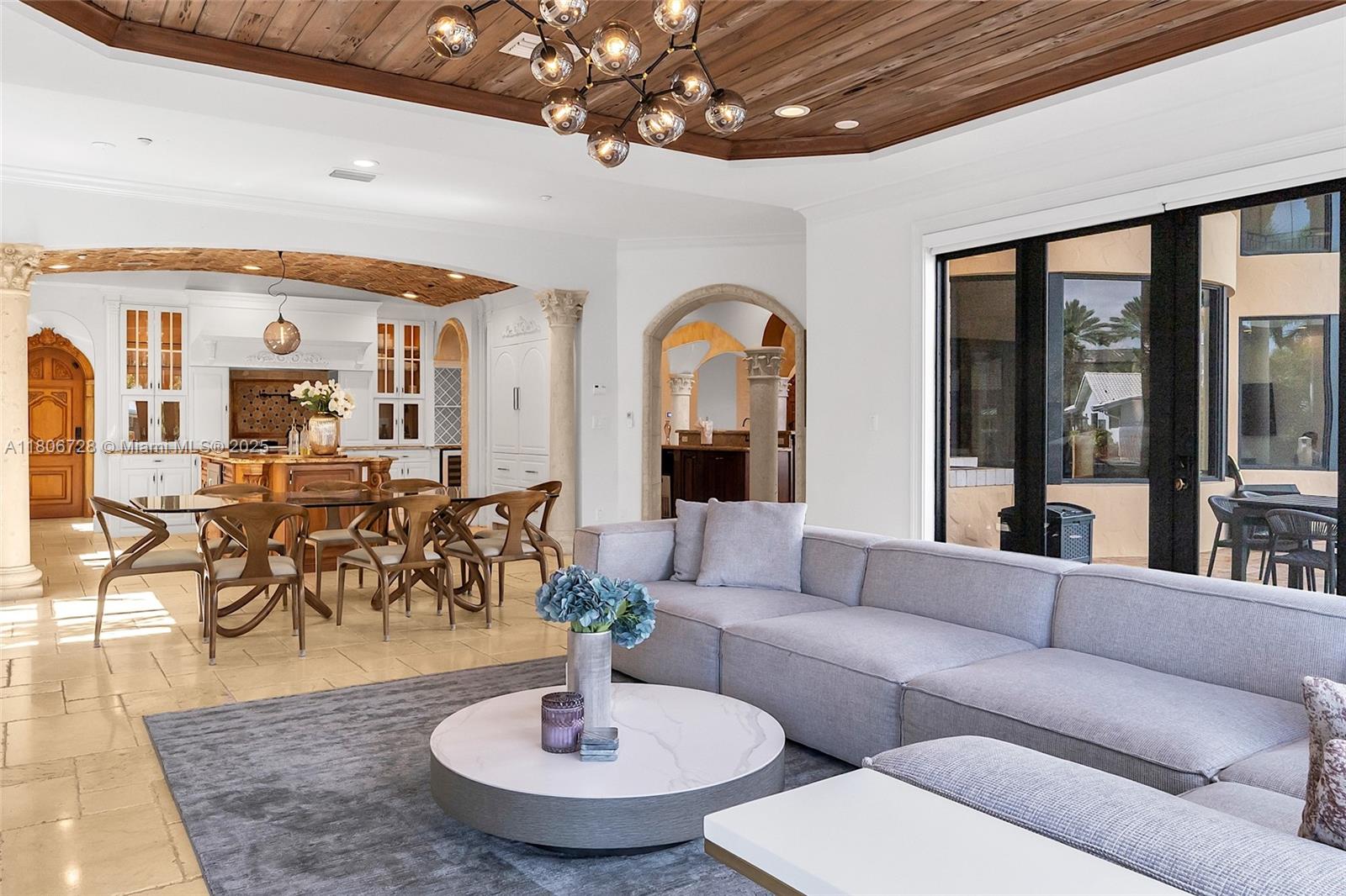 DELRAY BEACH SHORES - Residential