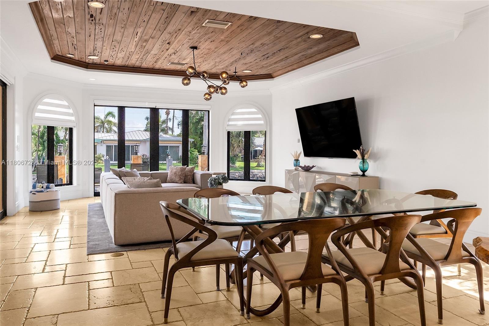 DELRAY BEACH SHORES - Residential