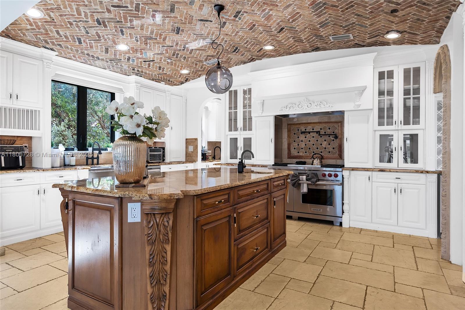 DELRAY BEACH SHORES - Residential