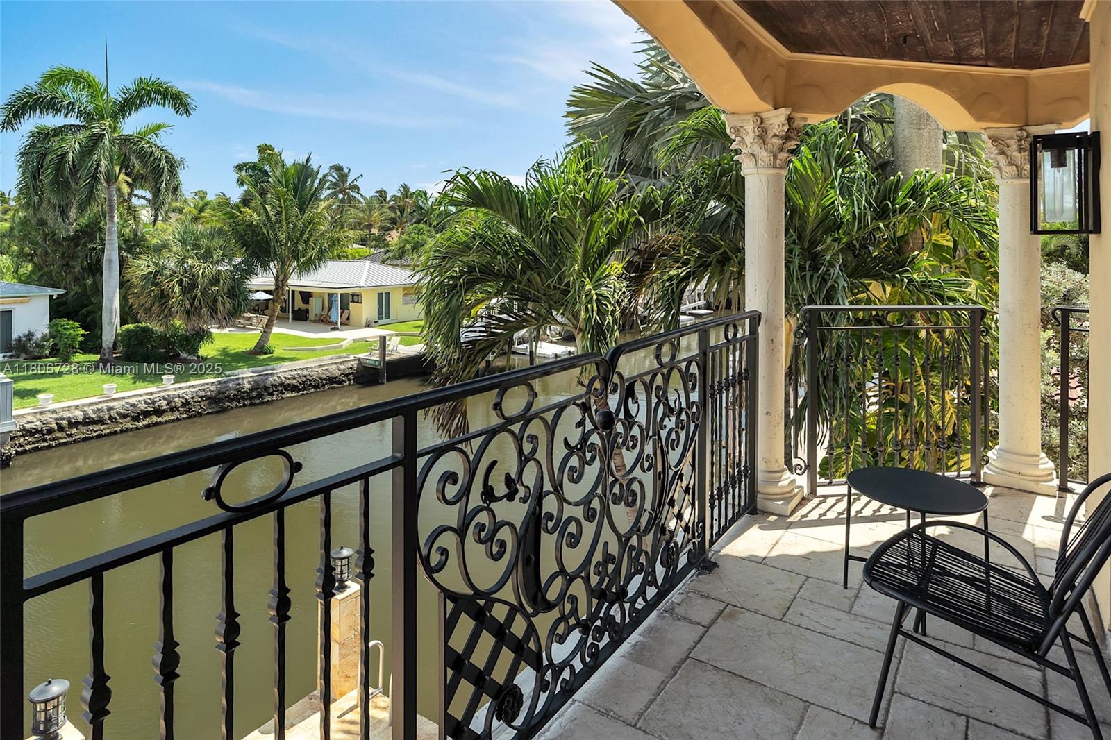 DELRAY BEACH SHORES - Residential