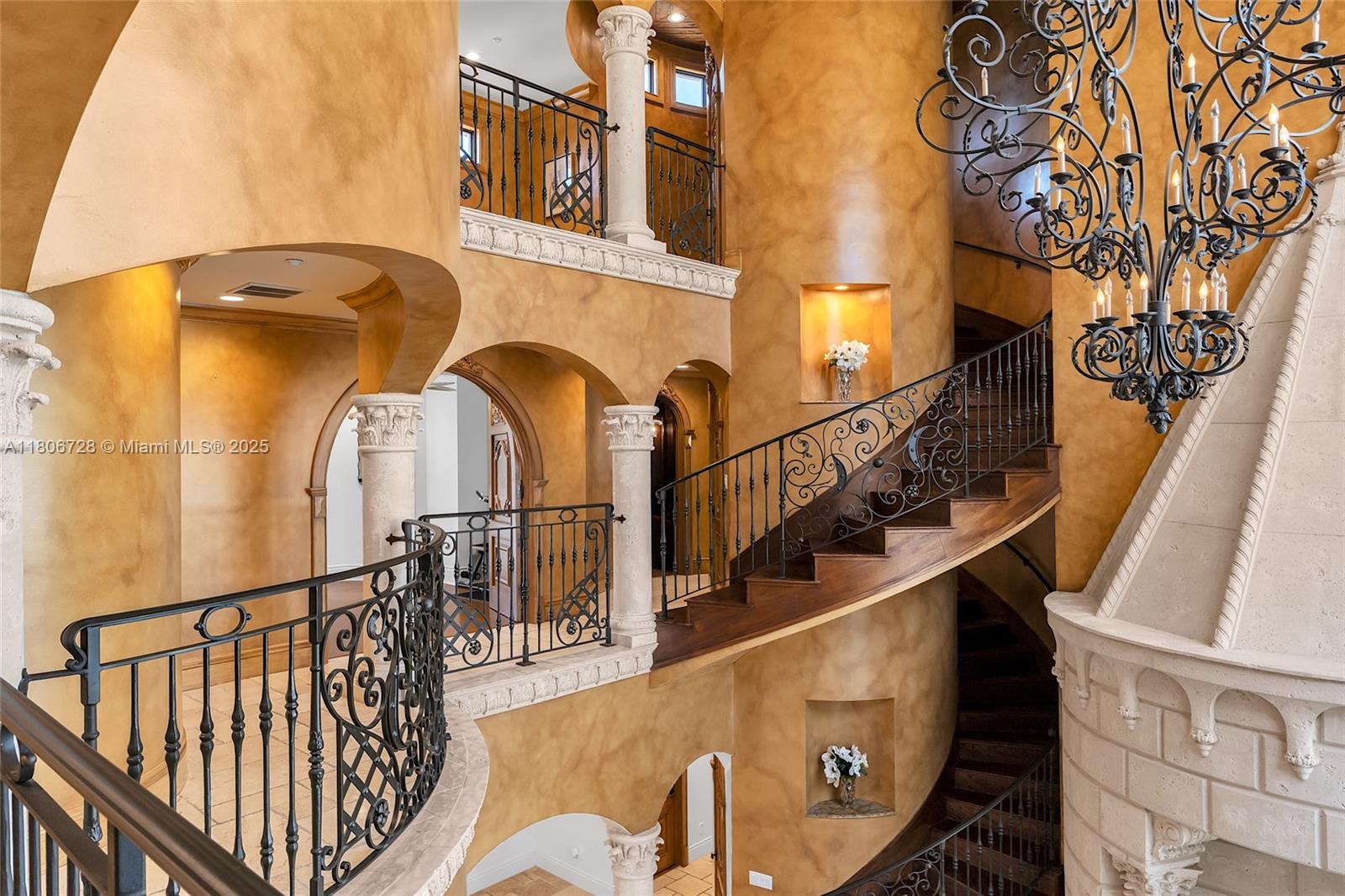 DELRAY BEACH SHORES - Residential