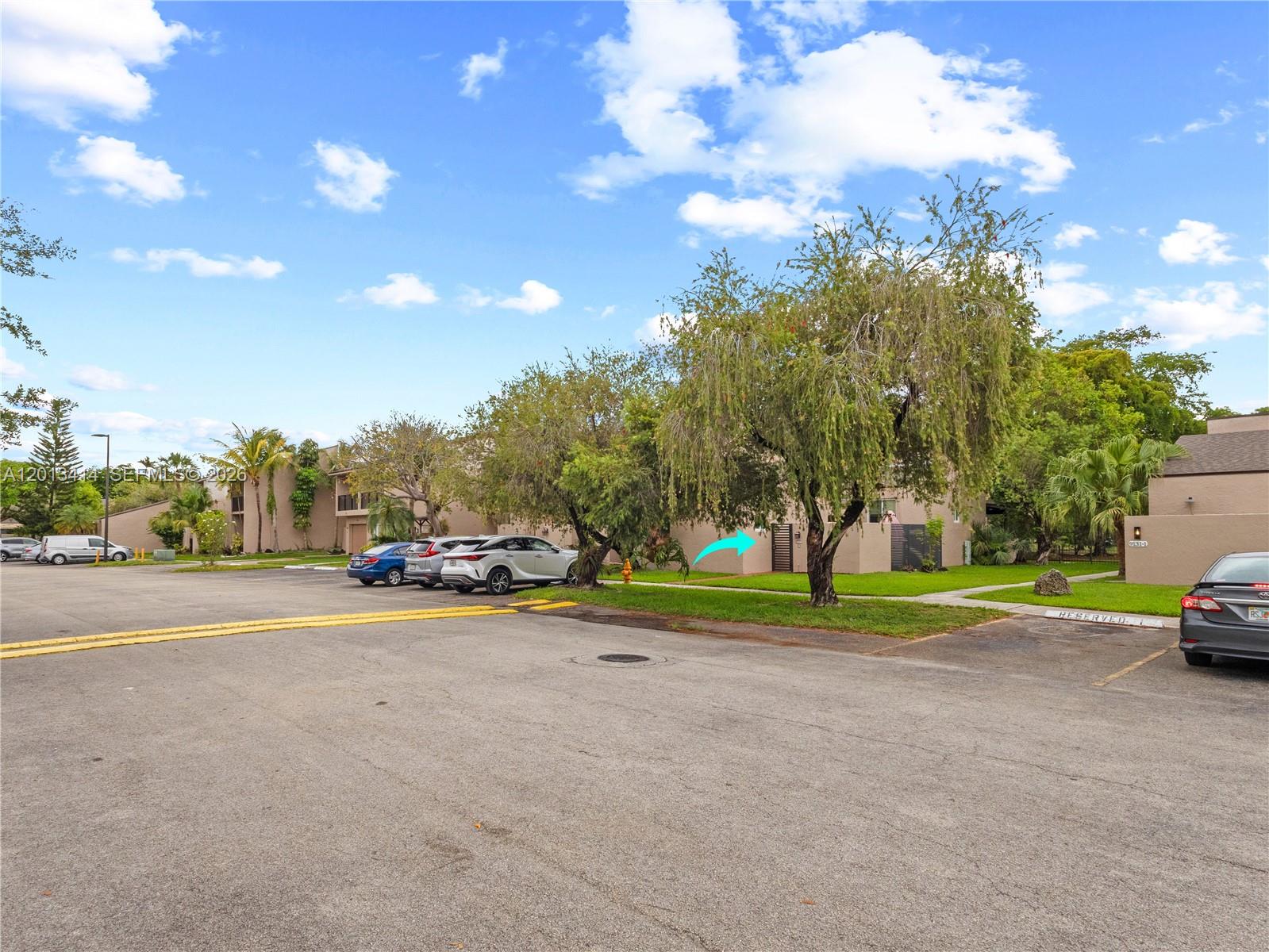 OAKVIEW CONDO NO 2 - Residential Lease