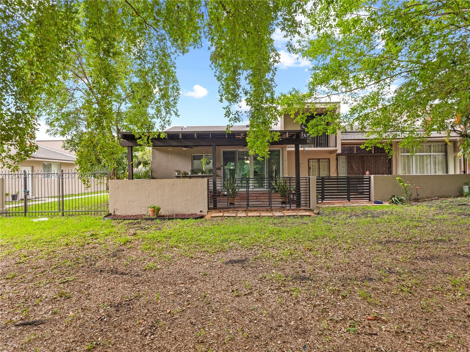 OAKVIEW CONDO NO 2 - Residential Lease