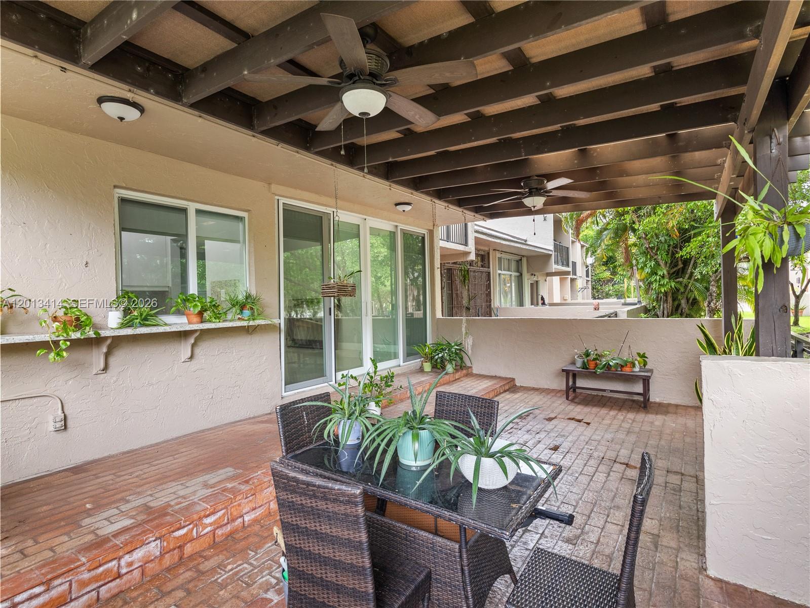 OAKVIEW CONDO NO 2 - Residential Lease