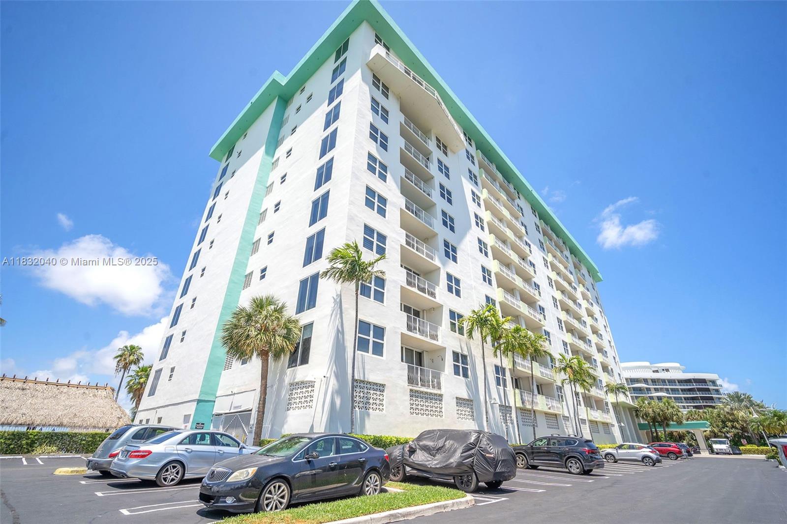 10350 W Bay Harbor Dr 8F