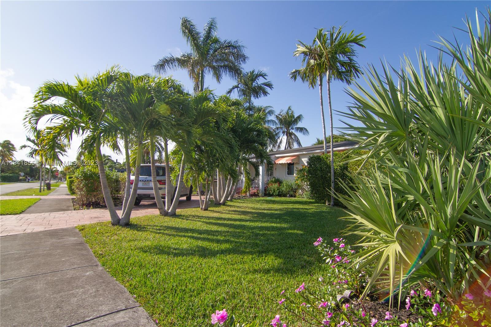 CORAL WAY HOMESITES - Residential