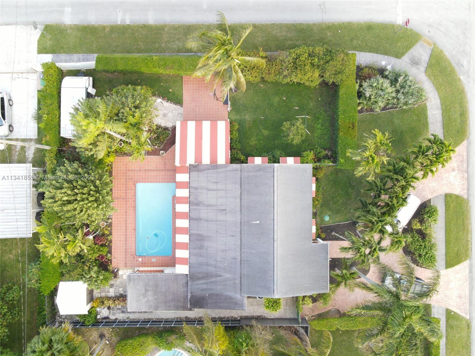 CORAL WAY HOMESITES - Residential