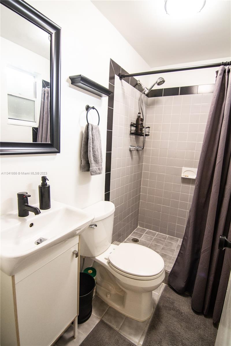 CORAL WAY HOMESITES - Residential