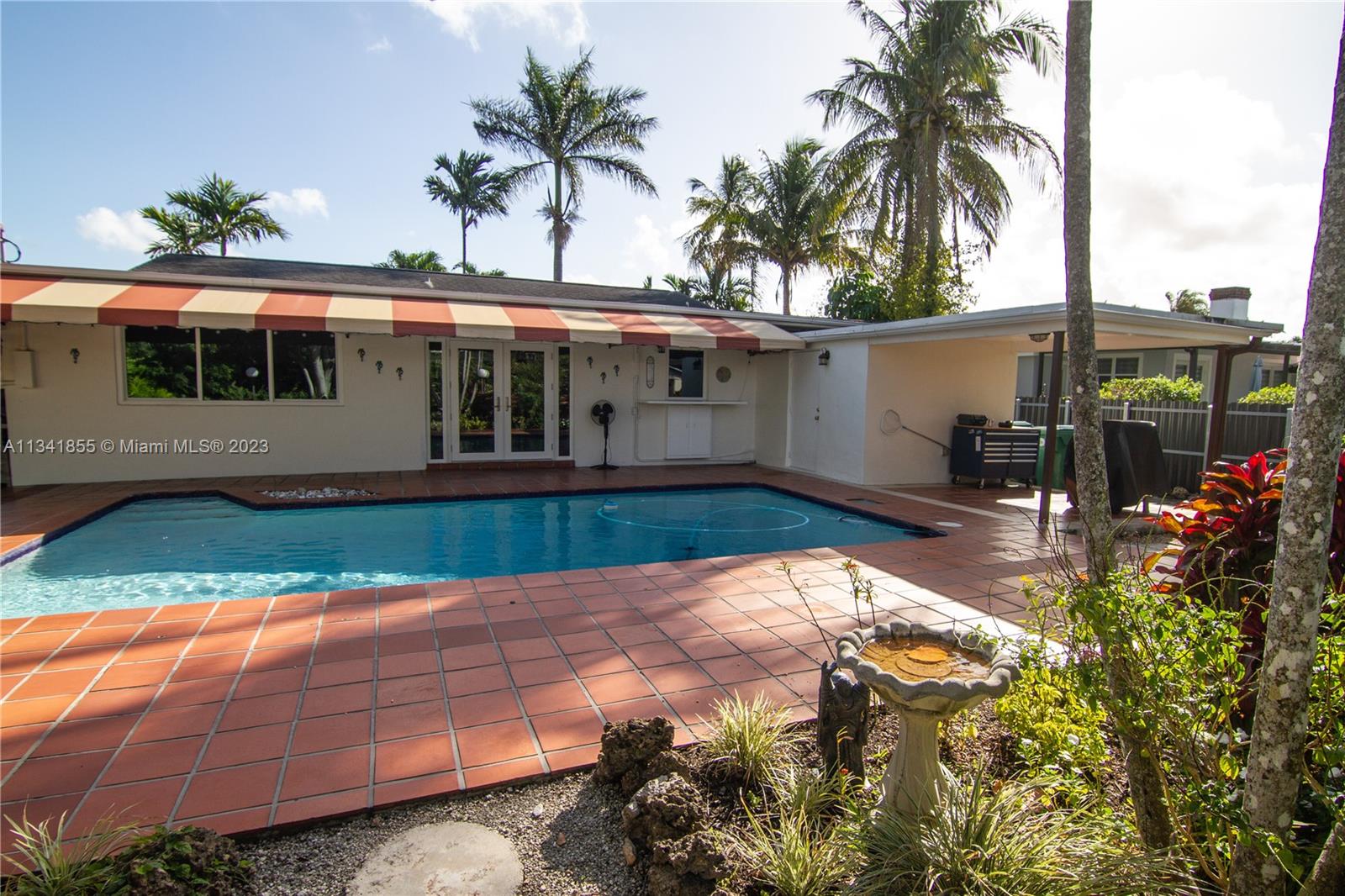 CORAL WAY HOMESITES - Residential