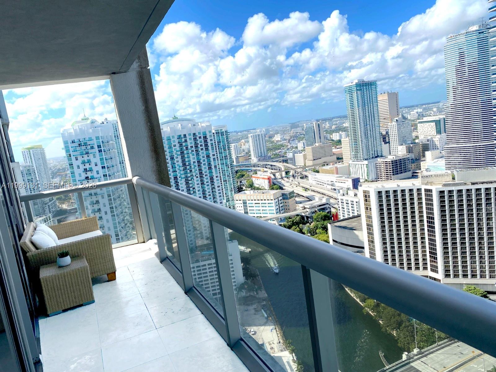 ICONBRICKELL CONDO NO 1 - Residential Lease