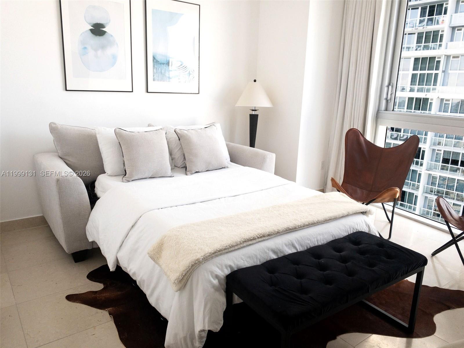 ICONBRICKELL CONDO NO 1 - Residential Lease