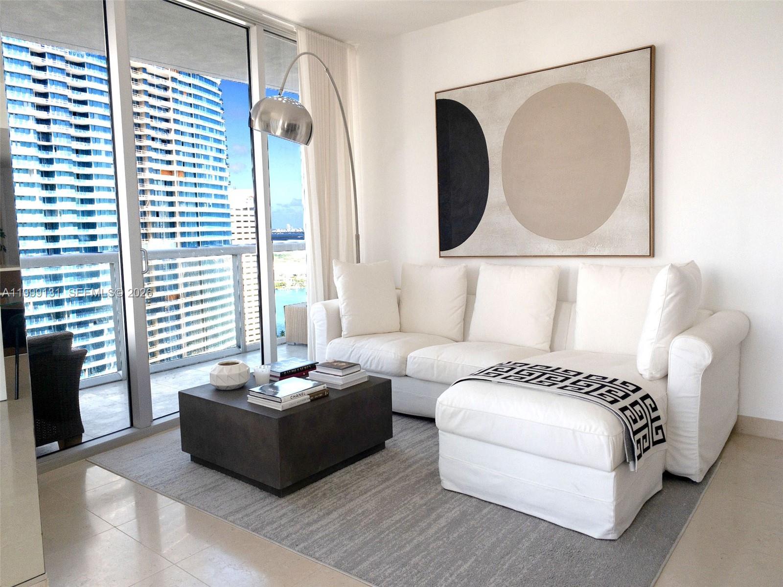 ICONBRICKELL CONDO NO 1 - Residential Lease