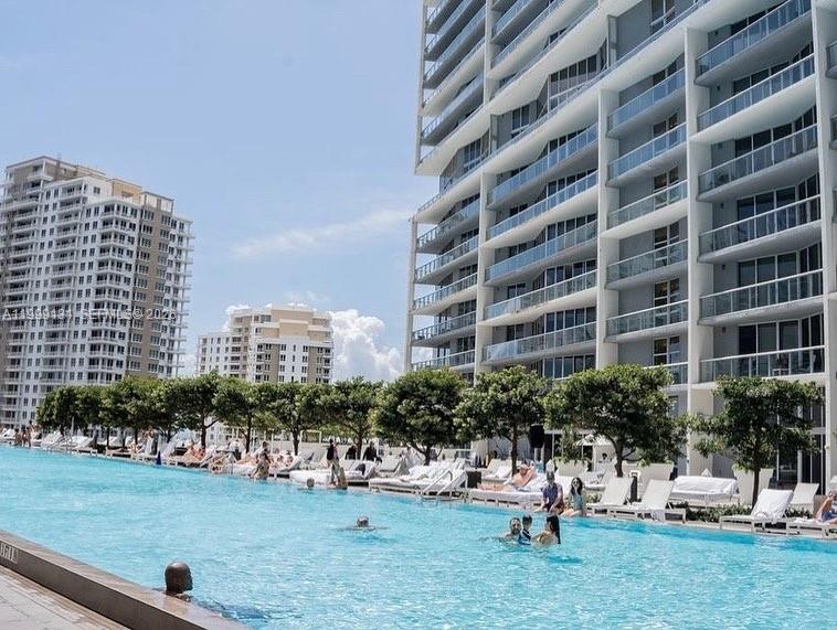 ICONBRICKELL CONDO NO 1 - Residential Lease