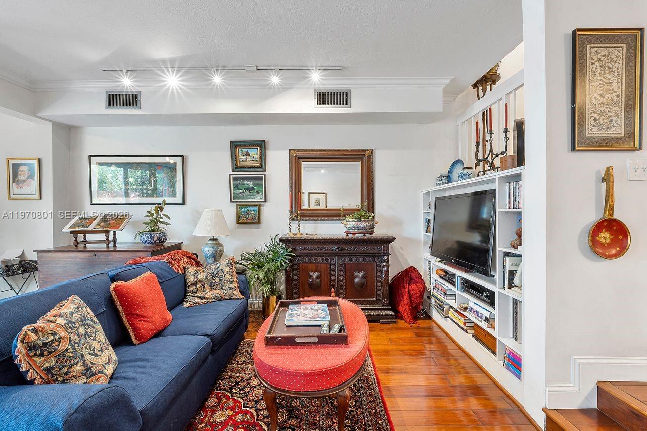 LAKERIDGE SEC 3 - Residential