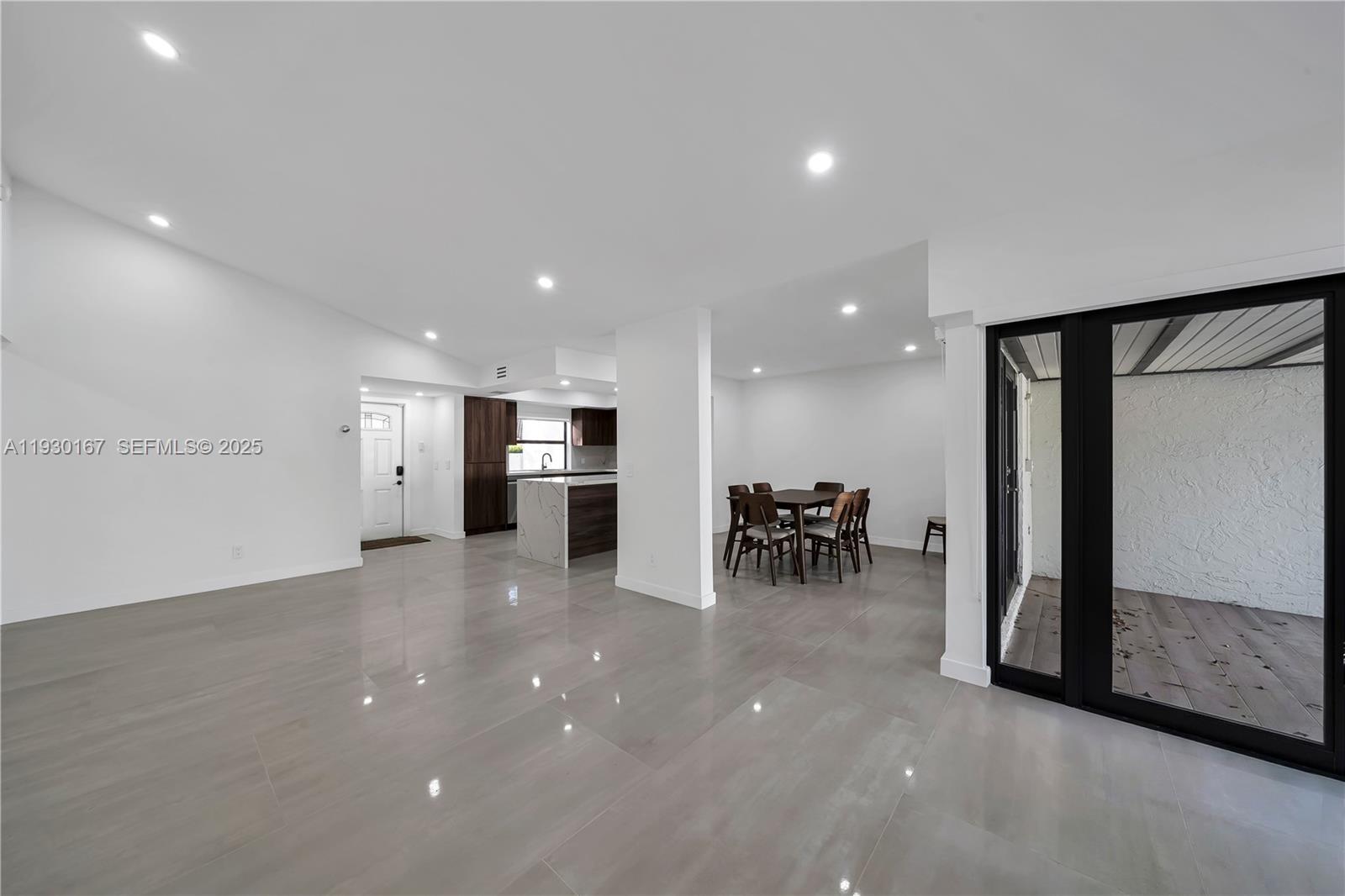 CROSSINGS TWNHSE SEC 1 - Residential Lease