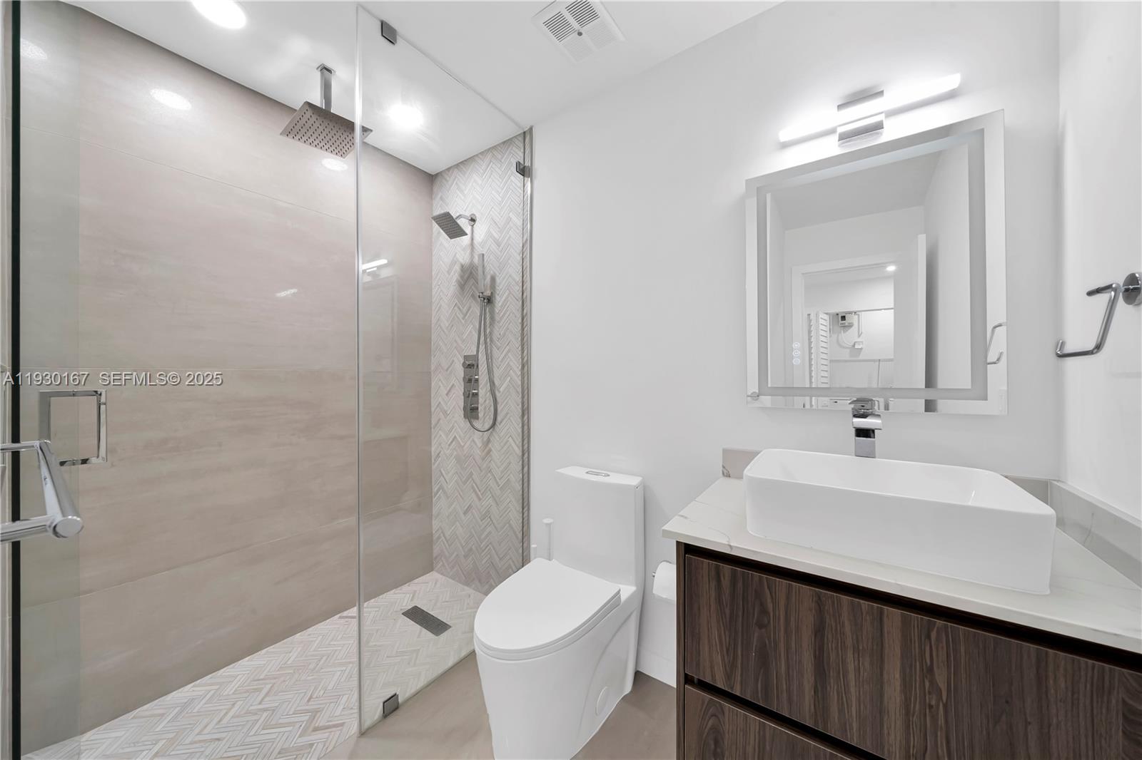 CROSSINGS TWNHSE SEC 1 - Residential Lease