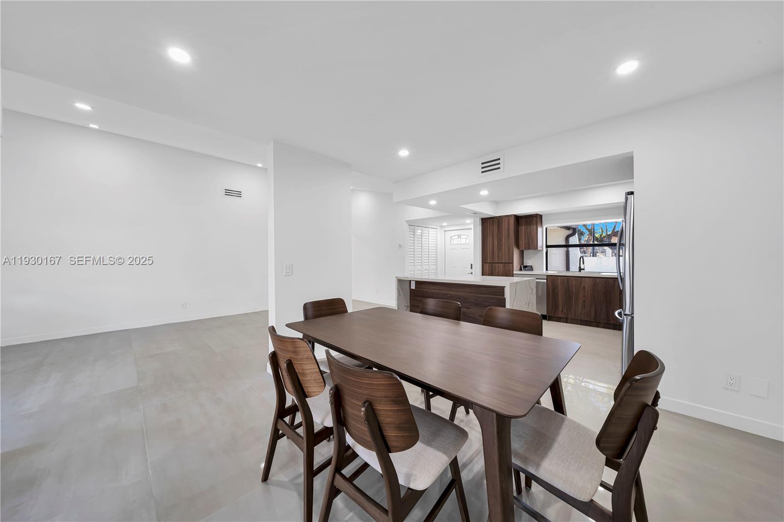 CROSSINGS TWNHSE SEC 1 - Residential Lease