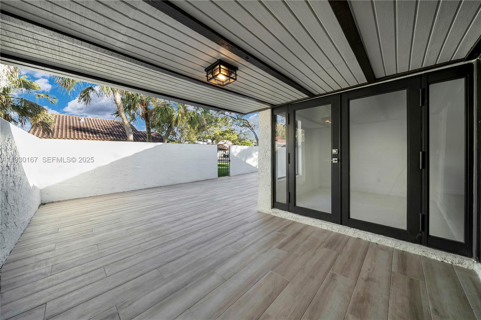 CROSSINGS TWNHSE SEC 1 - Residential Lease