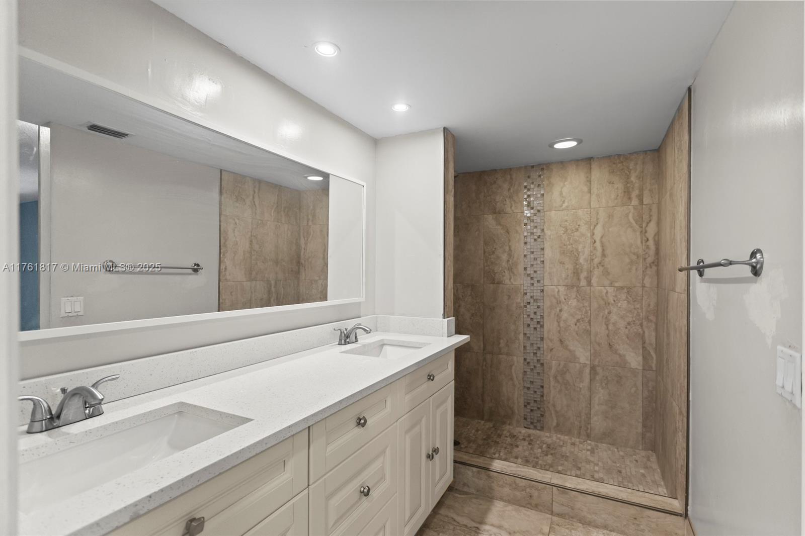 Property for Sale at 6160 Nw 54th Ln, Tamarac, Broward County, Florida - Bedrooms: 3 
Bathrooms: 2  - $350,000
