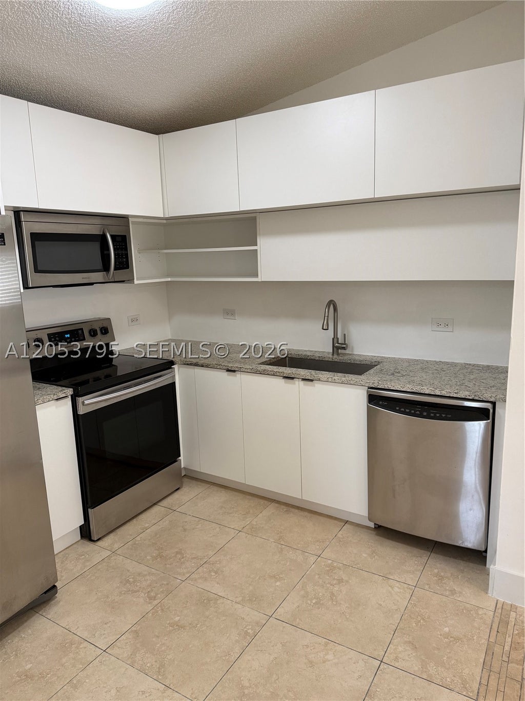 Photo of 3600 N 56th Ave #115, Hollywood, FL 33021 (MLS # A12053795)