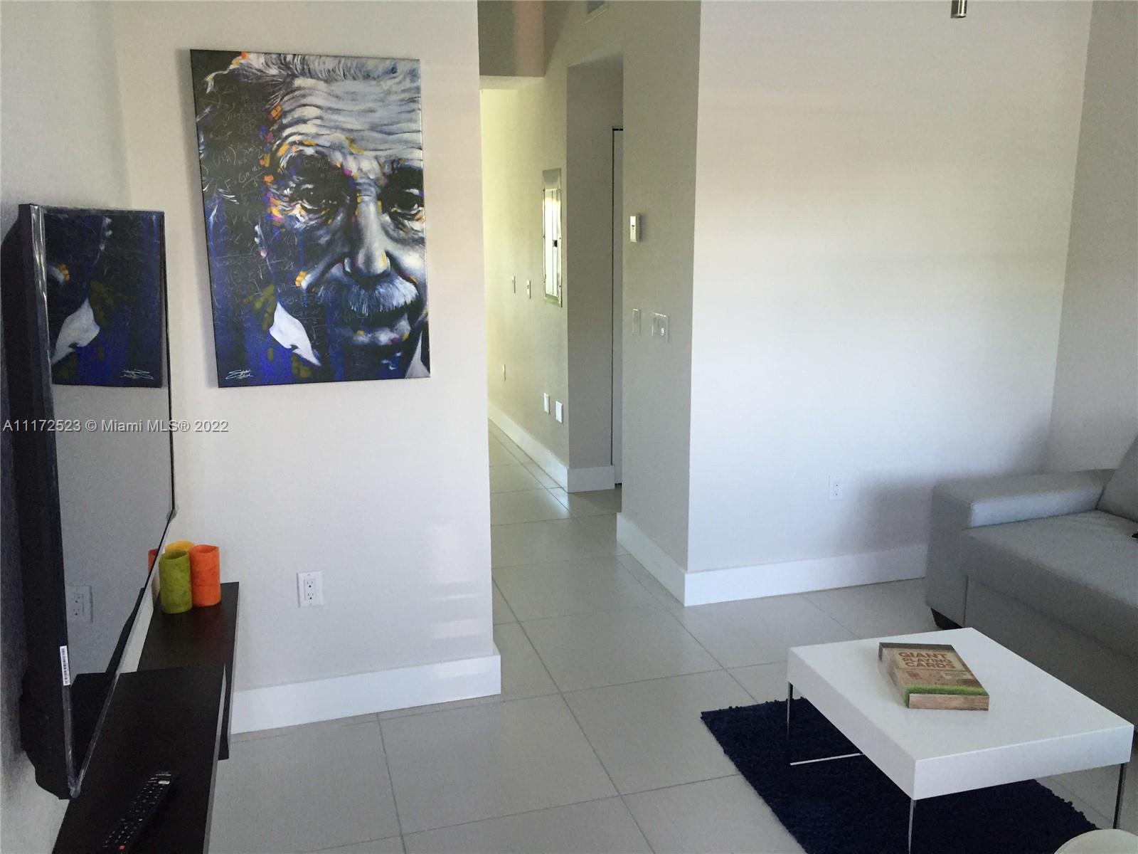 HALLANDALE PARK - Residential Income