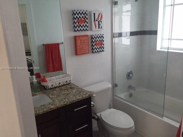HALLANDALE PARK - Residential Income