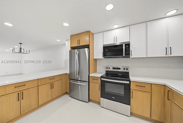 1750 W 46TH ST APT 437, HIALEAH, FL 33012 - Image 04b2de2f908659b2eb65e29cebdad036/286584554