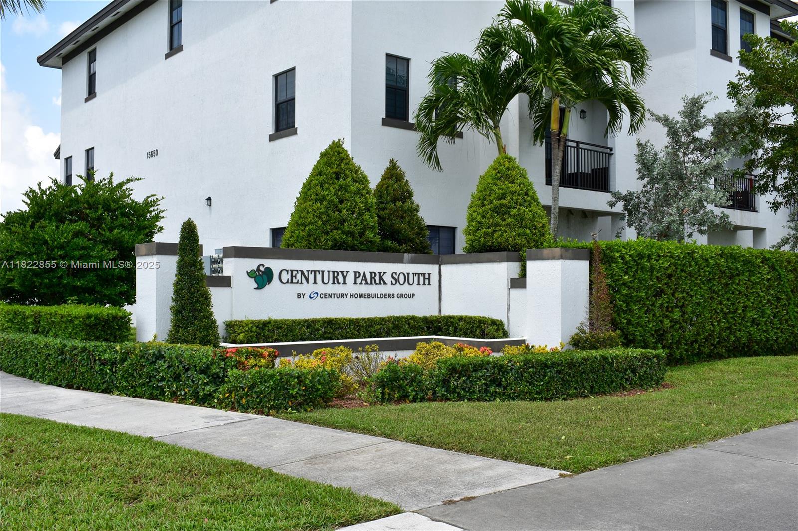 15560 SW 136th St 201