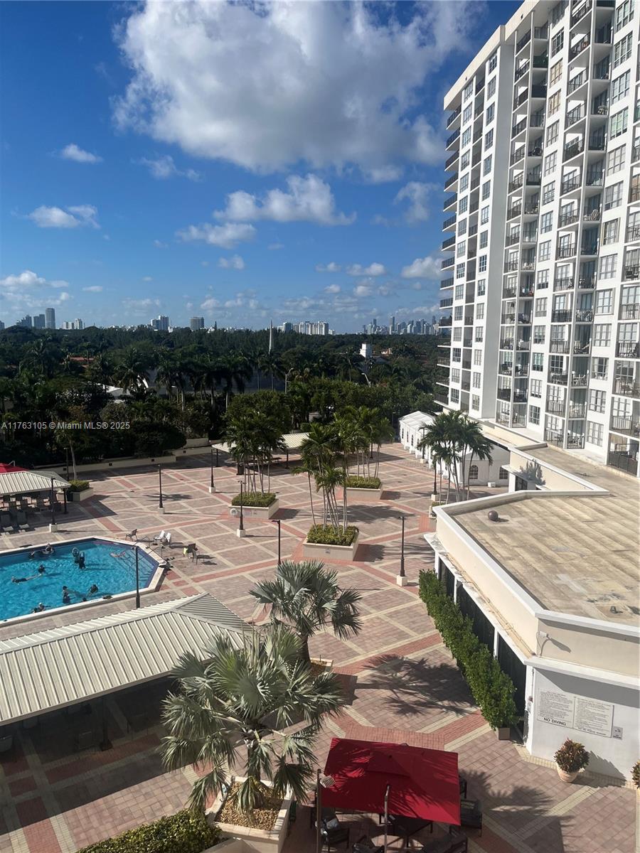 4101 Pine Tree Dr 616, Miami Beach, Miami-Dade County, Florida - 2 Bedrooms  
2 Bathrooms - 