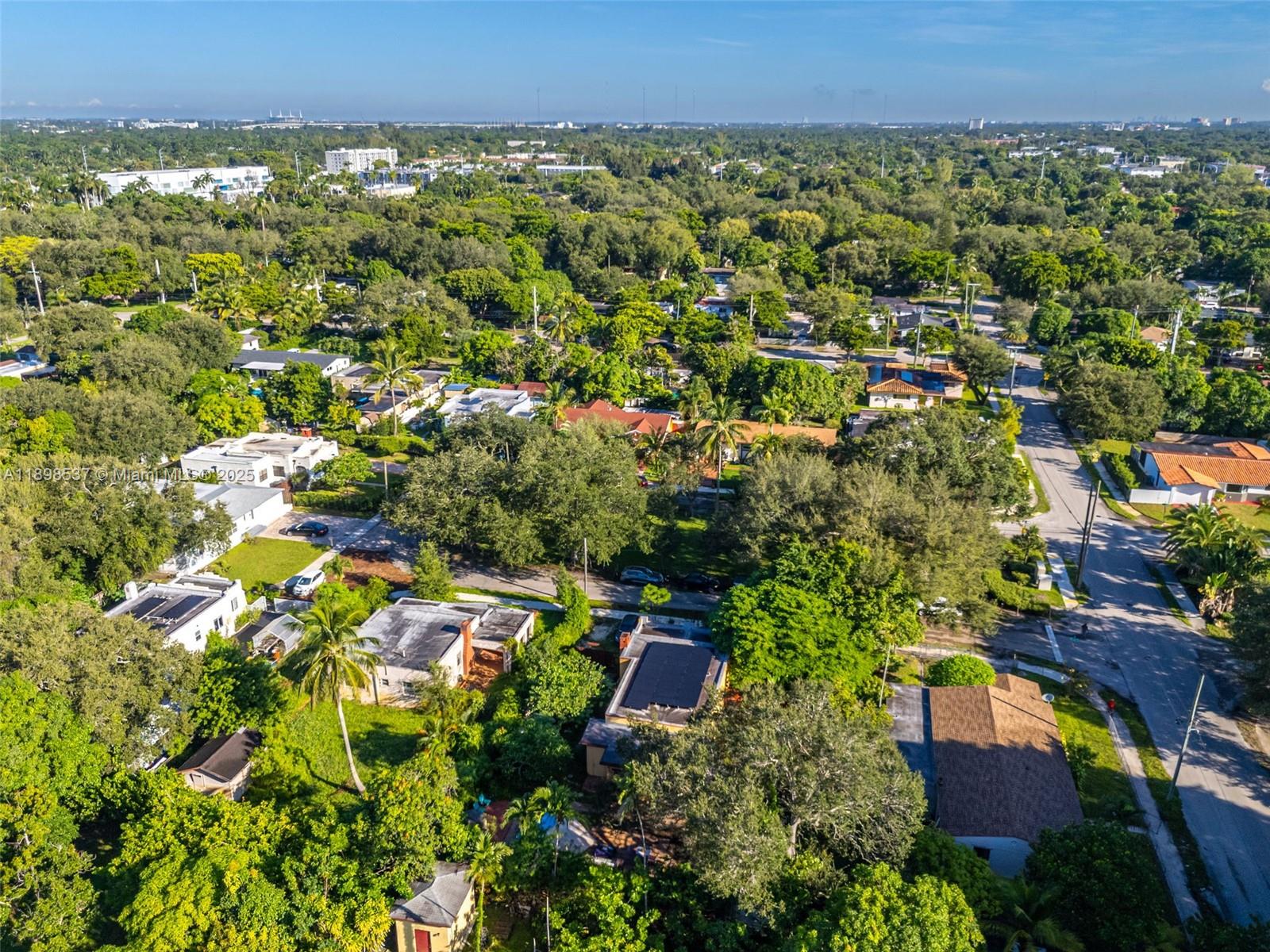 GRIFFING BISC PARK EST - Residential