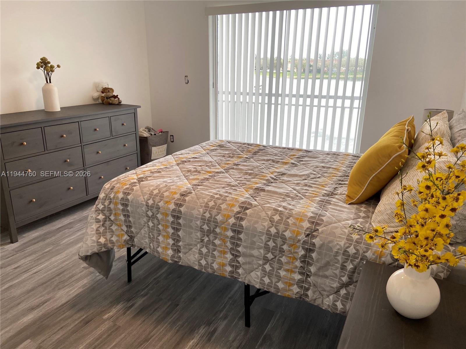 LE CLUB AT OLD CUTLER CON - Residential