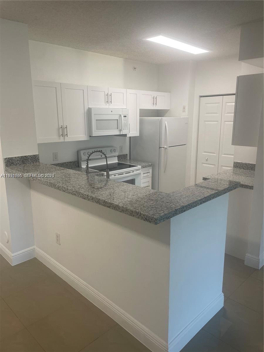 EL-AD NOB HILL CONDO - Residential Lease