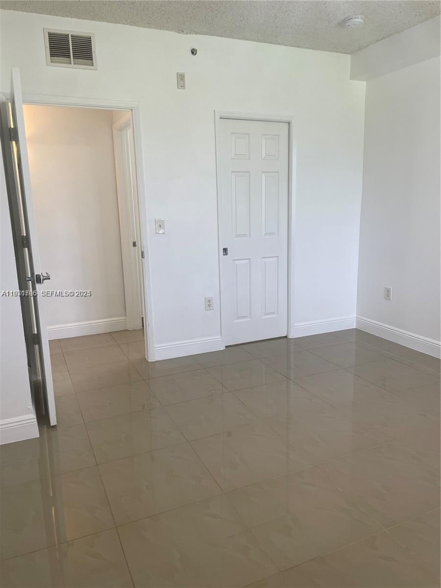 EL-AD NOB HILL CONDO - Residential Lease