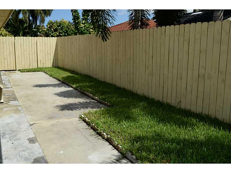 WEST ESPLANADE - Residential