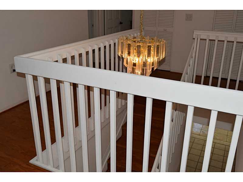 WEST ESPLANADE - Residential