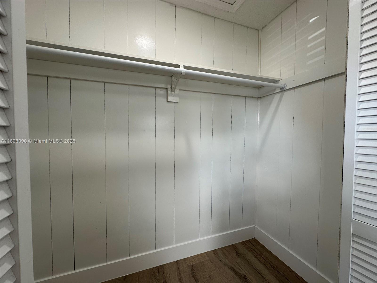 TOWN OF HALLANDALE B-13 - Residential Lease