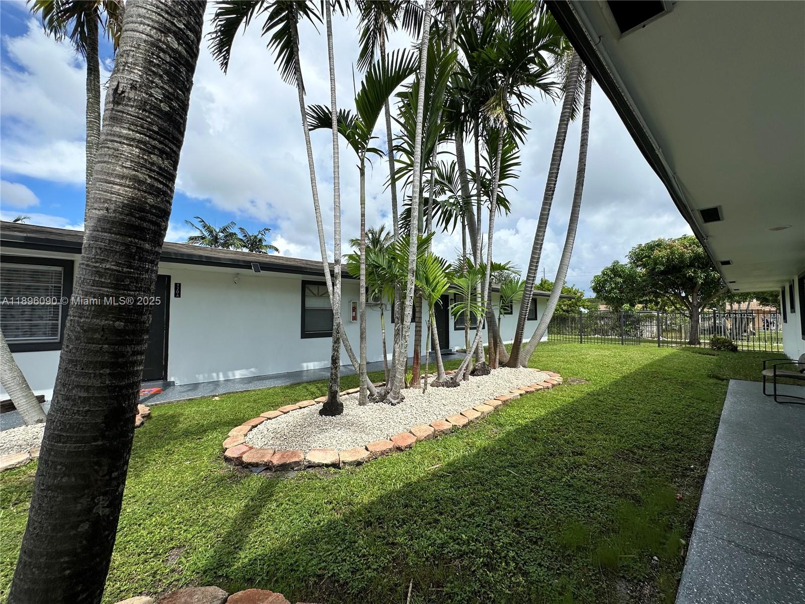 TOWN OF HALLANDALE B-13 - Residential Lease