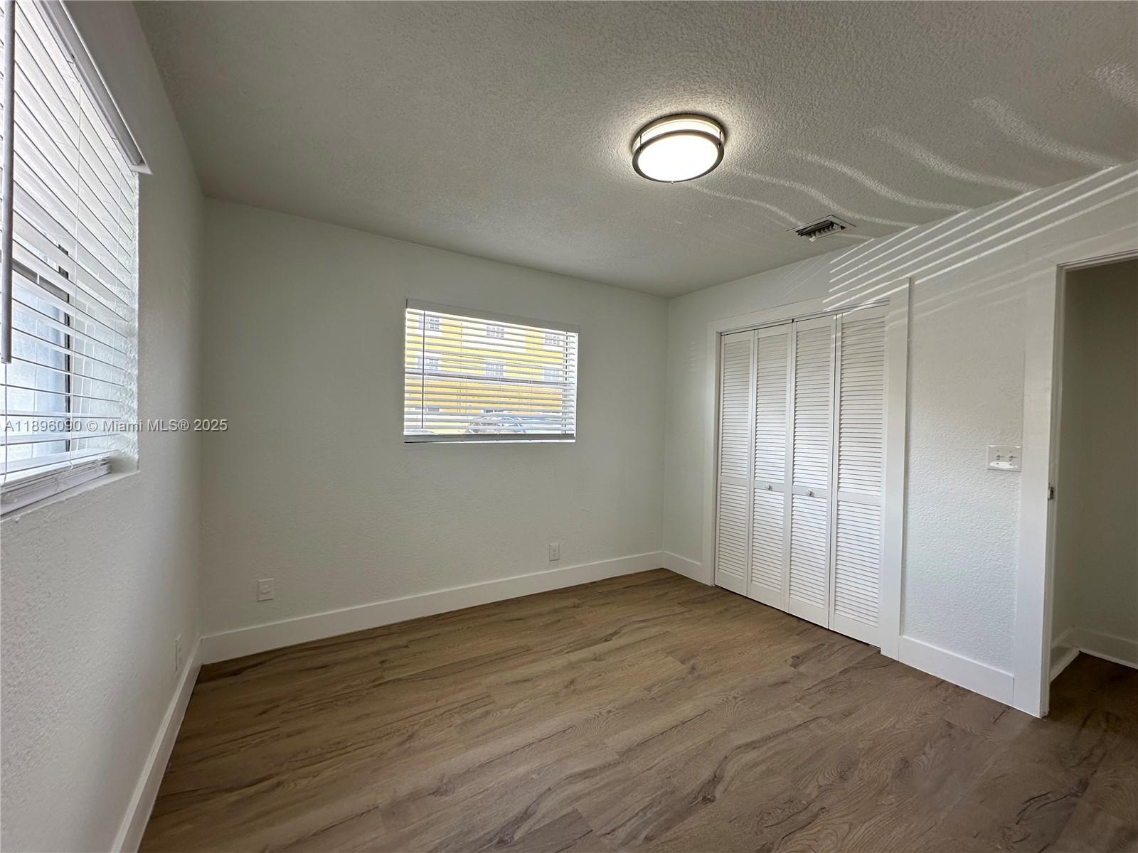 TOWN OF HALLANDALE B-13 - Residential Lease