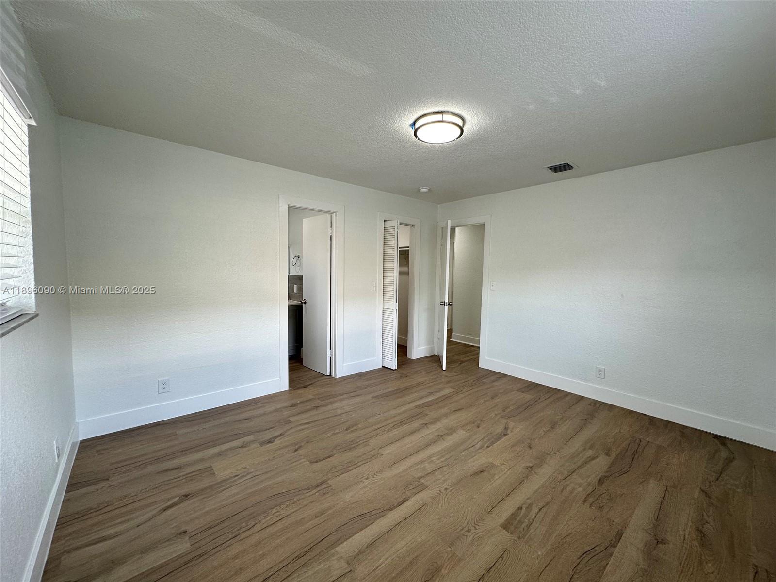 TOWN OF HALLANDALE B-13 - Residential Lease