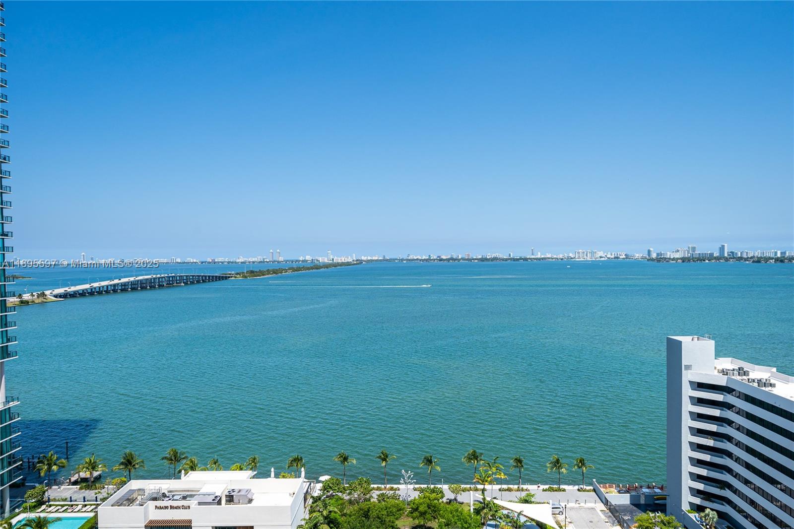 GRAN PARAISO CONDO - Residential