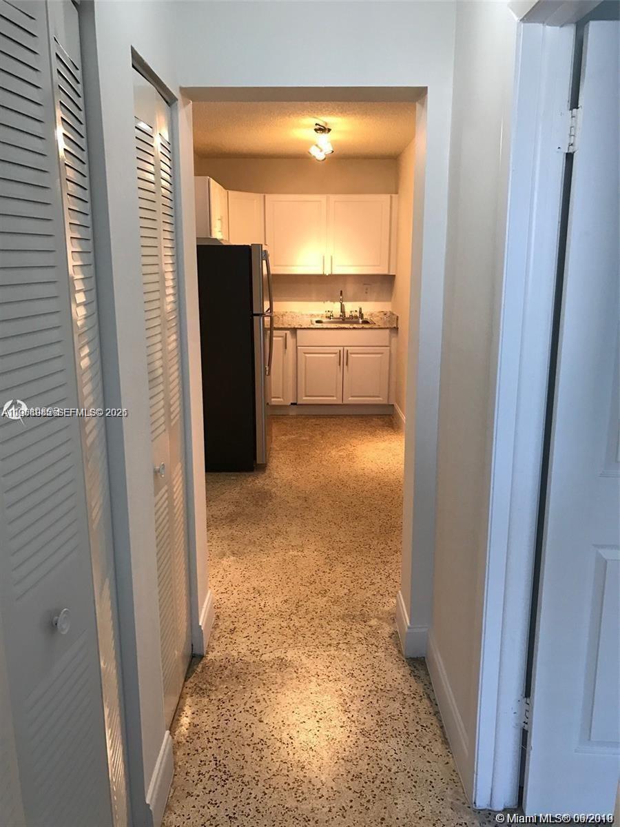 Guernica Condo - Residential